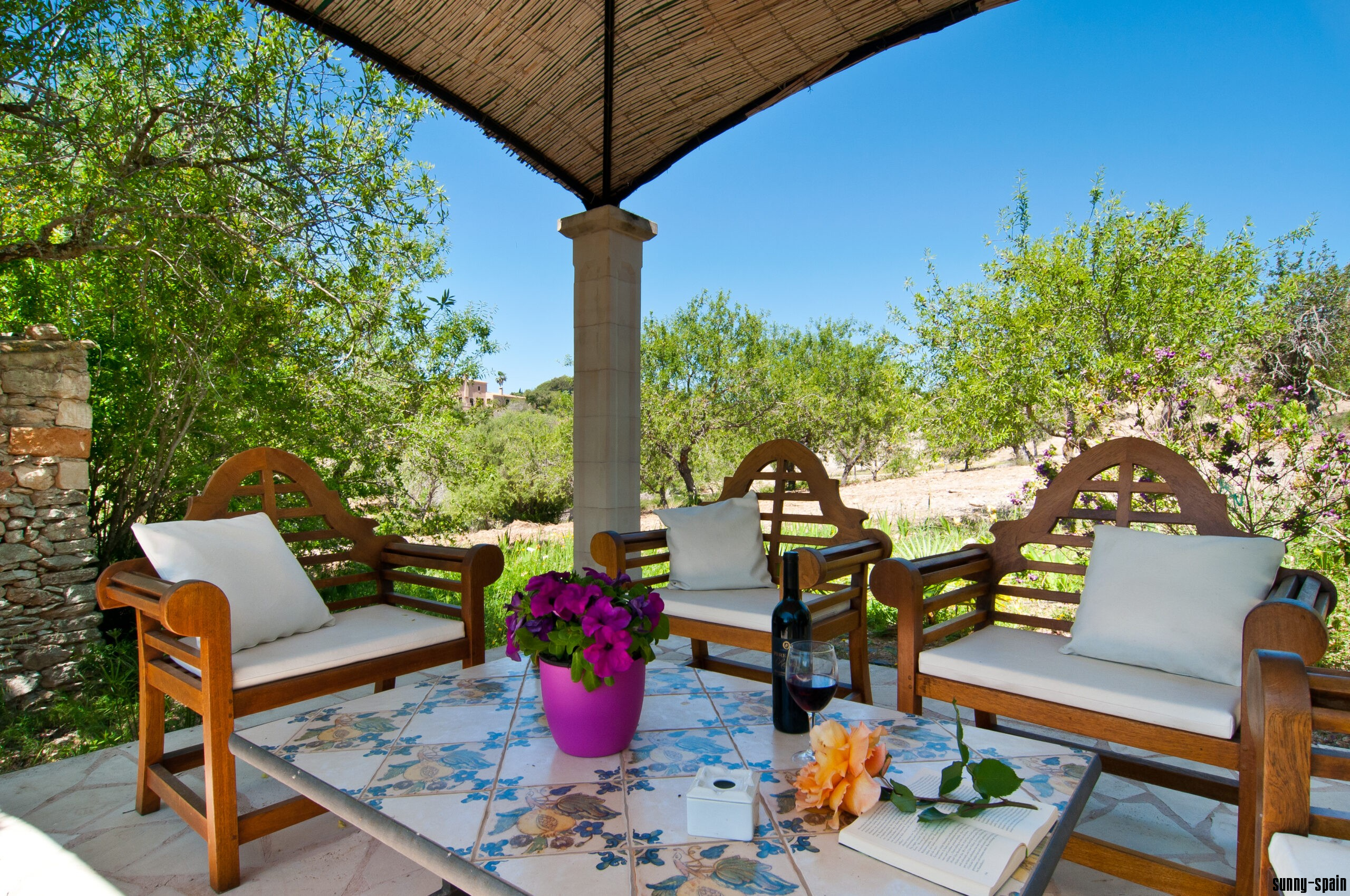 Traumhafte Panoramalage mit Pool und Meerblick - Bild# 10