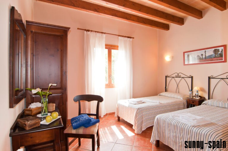 Traumhafte Panoramalage mit Pool und Meerblick - Bild# 6